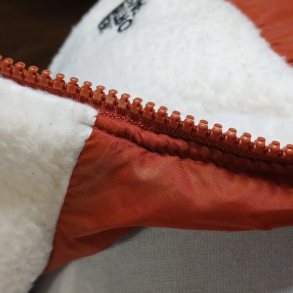 The North Face Collard Zip Up Sweater Size Small - Picture 10 of 15